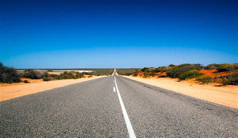 5 essential outback road safety tips