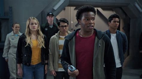 Power Rangers Beast Morphers Cast Talks Emotional Finale, Favorite ...