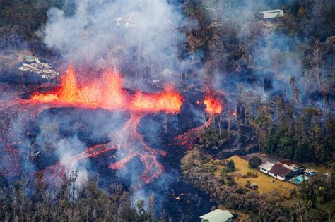 Kilauea erupts, sending ash 30,000 feet high - Temblor.net