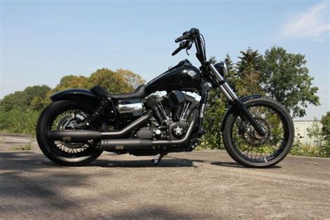 Harley-Davidson Wide Glide Custom Motorcycle Gallery • Thunderbike