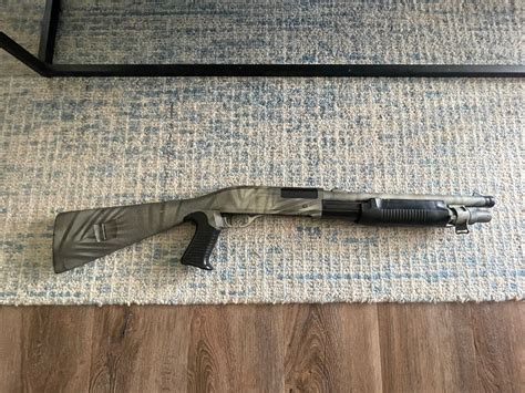 Spring loaded Airsoft Shotgun W/ Accessories | eBay