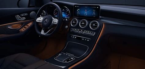 The Mid-Size GLC SUV | Mercedes-Benz USA