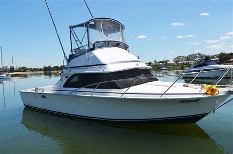 Bertram 28 Flybridge Cruiser | Sydney Boat Brokers