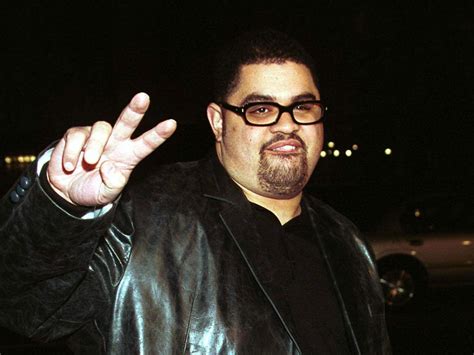 Rapper Heavy D dead at 44 - CBS News