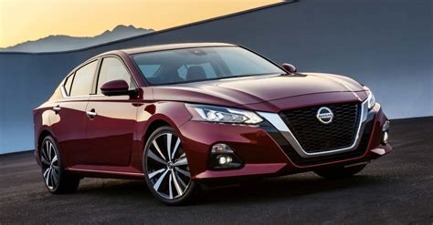 The New Nissan Altima Keeps the Sedan Alive - Top Rated Dealers