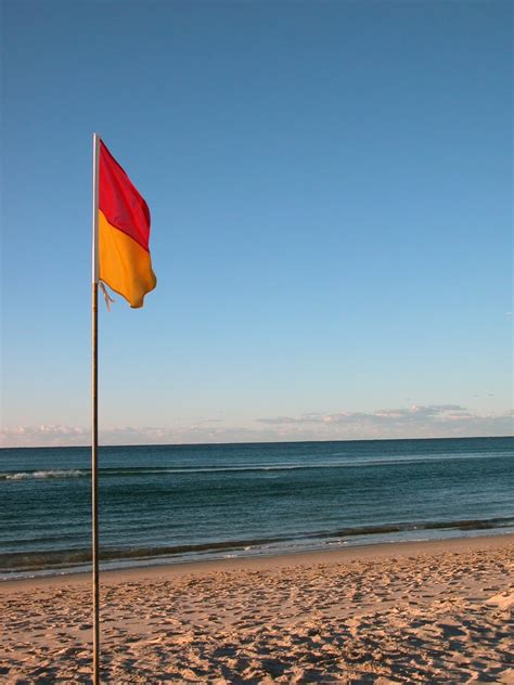 Flag on beach Free Photo Download | FreeImages