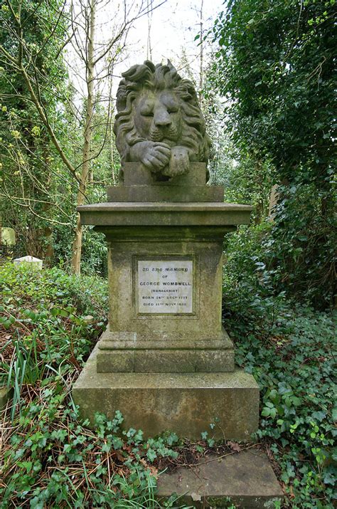 Images Highgate Cemetery in London, UK George Wombell's grave 7662