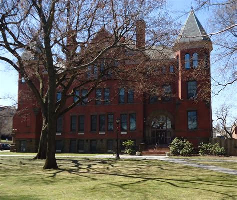 File:Rutgers University building at the College Campus.JPG - Wikimedia ...