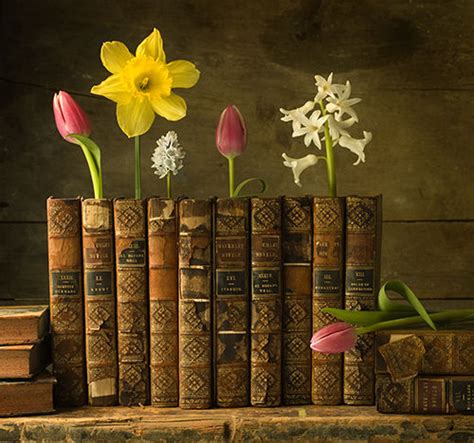 Books and Flowers - Perfect Together | Content in a Cottage