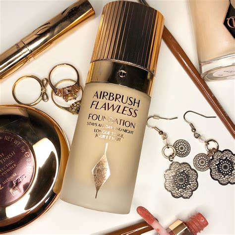 Charlotte Tilbury Airbrush Flawless Foundation reviews in Foundation ...