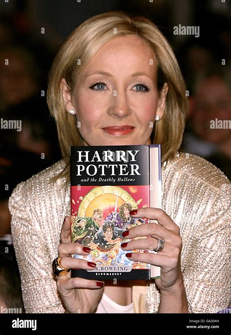 Literature - JK Rowling Book Signing - London - 2007 Stock Photo ...