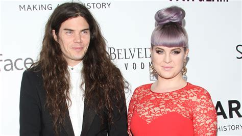 Kelly Osbourne ends engagement to Matthew Mosshart - CBS News