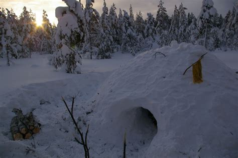 Flickriver: Most interesting photos from Build a Snow Cave for Shelter ...