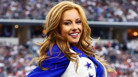 Cowboys Cheerleader Claire Wolford Shares Swimsuit Video From Hawaii