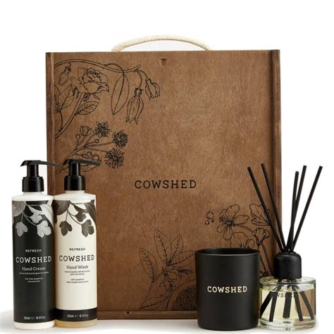 Cowshed Ultimate Home Hamper - thefragrancecounter.co.uk