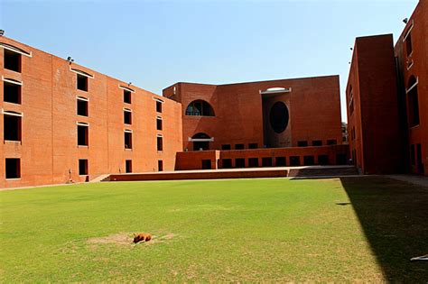 Stock Pictures: IIM Ahmedabad Pictures - IIMA