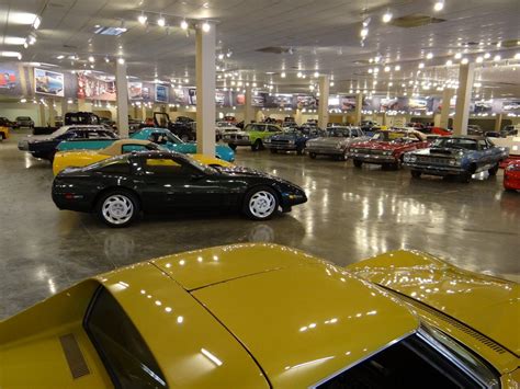 Gateway Classic Cars & Museum has cars to view and cars to purchase, St. Louis, Missouri. http ...