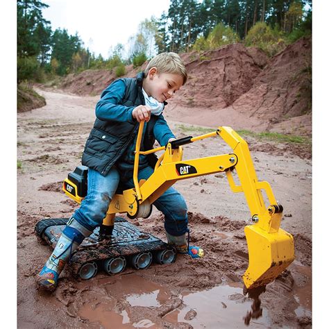 Top 10 Best Toy Diggers & Construction Toys (for big and small kids) - CleverLeverage.com