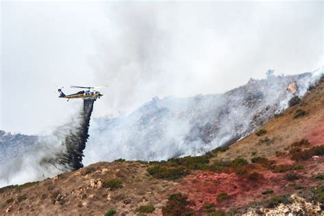 Fire Returns to Malibu - Pepperdine Graphic