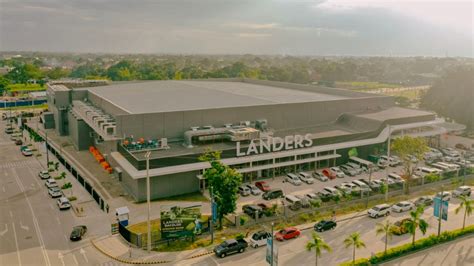 Landers Superstore Opens Biggest Store in Bacolod