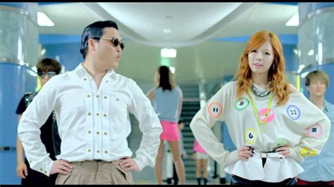 GANGNAM STYLE / OPPA IS JUST MY STYLE - PSY & Hyuna remix - YouTube