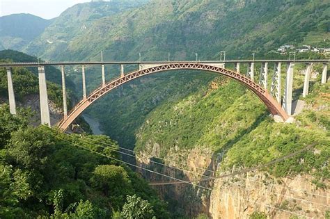 World's highest bridge nears completion in China | ABS-CBN News