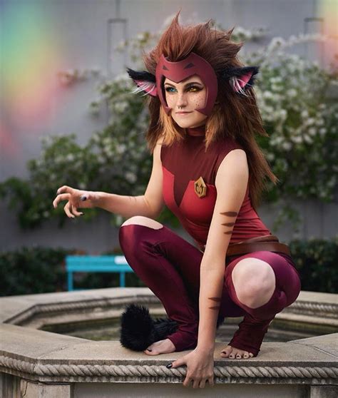 Catra season 1 vs Catra season 2 lmao 😹 or me in cosplay vs me irl. It ...