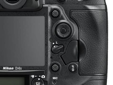 Nikon D4S (Body Only) review: Nikon D4S hits ISO 409600, 11fps - CNET