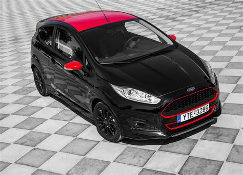 ΔΟΚΙΜΑΖΟΥΜΕ Ford Fiesta Black Edition 1.0 140 PS - Το Fiesta προκαλεί την κάστα των προσιτών hot ...