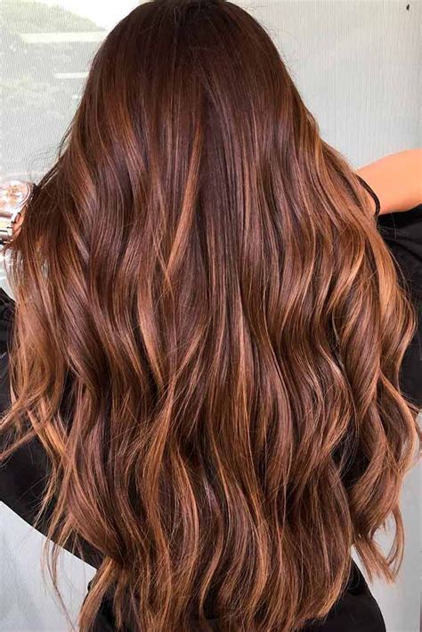 45 Flattering Style Options For Brown Hair With Highlights | Hazelnut ...