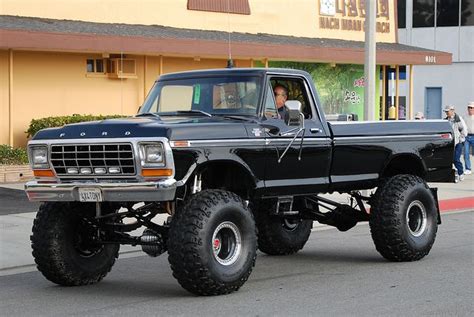 Lifted Old Ford Pickup Truck - jhayrshow