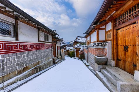 Winter and snow at Bukchon Hanok Village best landmark in Seoul, South ...