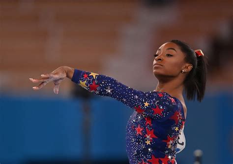 Simone Biles absolutely destroy the floor routine at 2021 Olympics (Video)