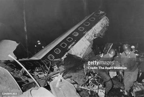 Boac Flight 911 Photos and Premium High Res Pictures - Getty Images