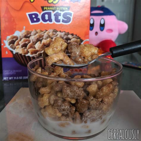 Halloween Reese's Puffs Bats Cereal Review!