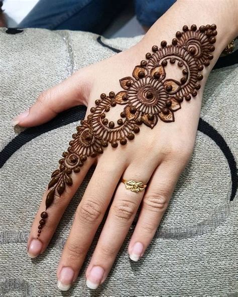 Best & latest mehndi Dizain Collection Images to try in 2020 | Weddingbels