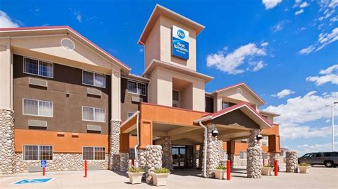 8 Best Hotels in Longmont, Colorado