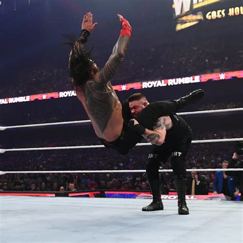 Roman Reigns vs. Kevin Owens | Undisputed WWE Universal Title Match ...