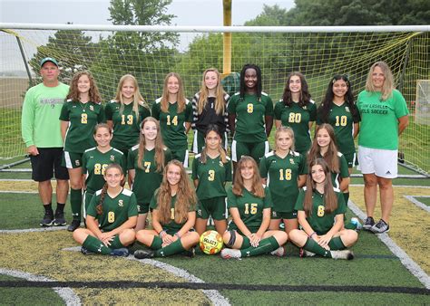 Soccer Girls | Seton LaSalle Catholic High School | Pittsburgh, PA