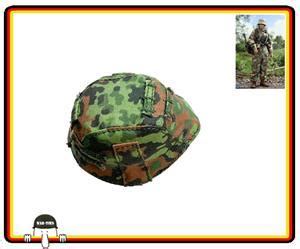 Otto : WWII German Panzer Division MG42 Machine Gunner - Helmet W/ Cover