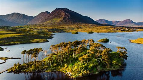 Hiking In Galway: 10 Best Trails For All Levels