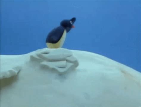 Pingu Search GIF - Pingu Search Where Are You - Discover & Share GIFs