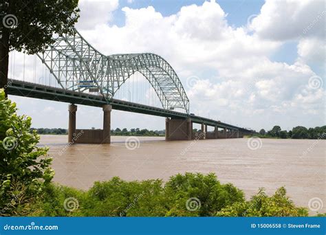 Bridge Over Mississippi stock photo. Image of brown, roadway - 15006558