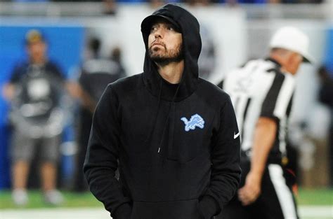 Eminem & Daughter Hailie Attend Lions Game, Eat ‘Seemingly Ranch ...