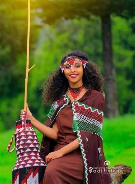 Oromo traditional dress(Ethiopia) | Traditional african clothing ...