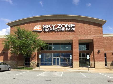 5 Ways Your Family Can Enjoy Sky Zone’s Trampolines - Triad Moms on ...