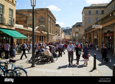 busy stall street shopping street in the city centre of Bath England UK Stock Photo - Alamy