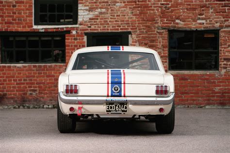 1965 Ford Mustang 289 Racing Car