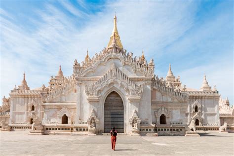 Celebrate the Ananda Pagoda Festival in Bagan - Bookaway