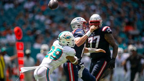 Patriots QB Mac Jones suffers back injury in loss to Dolphins - NBC ...